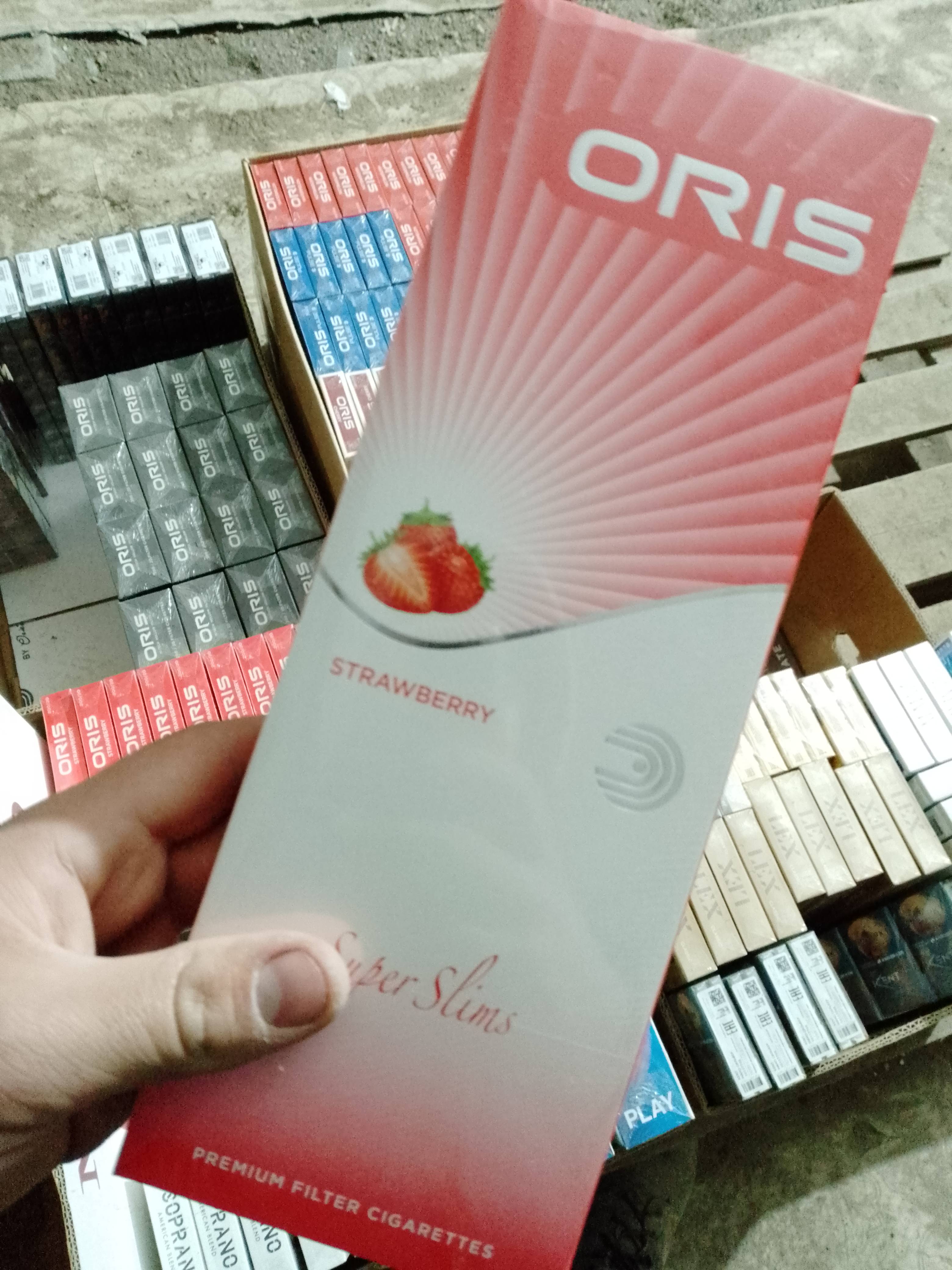 Oris Strawberry Superslims