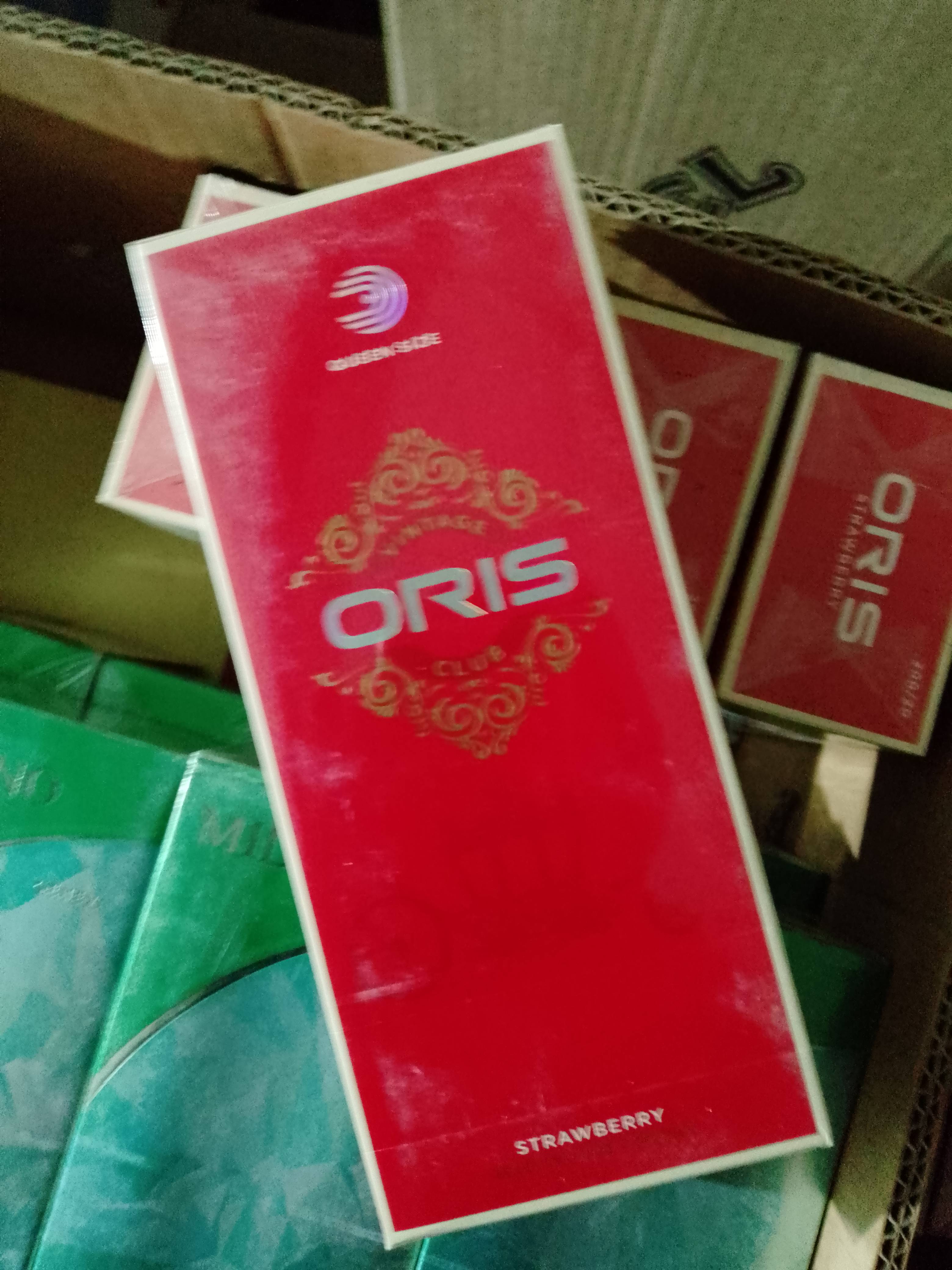 Oris QS Strawberry