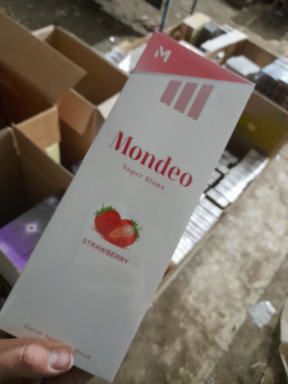 Mondeo Strawberry Superslims